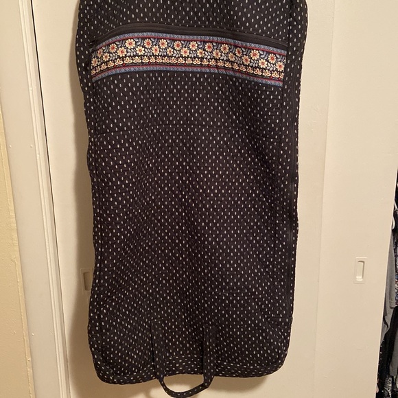 Vera Bradley Quilted Foldable Garment Bag - Picture 2 of 9